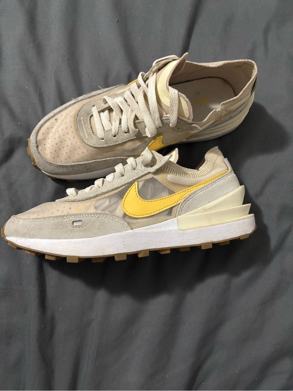 Nike Beige and Yellow Mesh Suede Runner